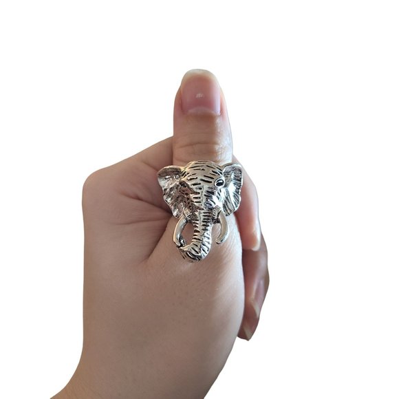 Silver Unisex Elephant Ring 9 1/2 - Picture 1 of 4
